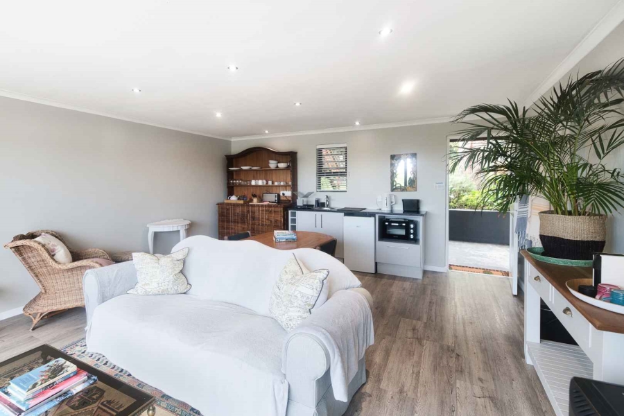 7 Bedroom Property for Sale in Voelklip Western Cape